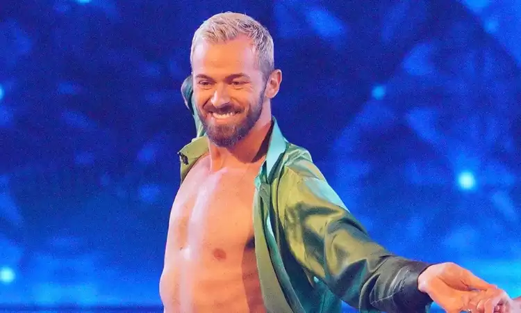 How Tall Is Artem Chigvintsev? His Height, Weight, & Age Revealed