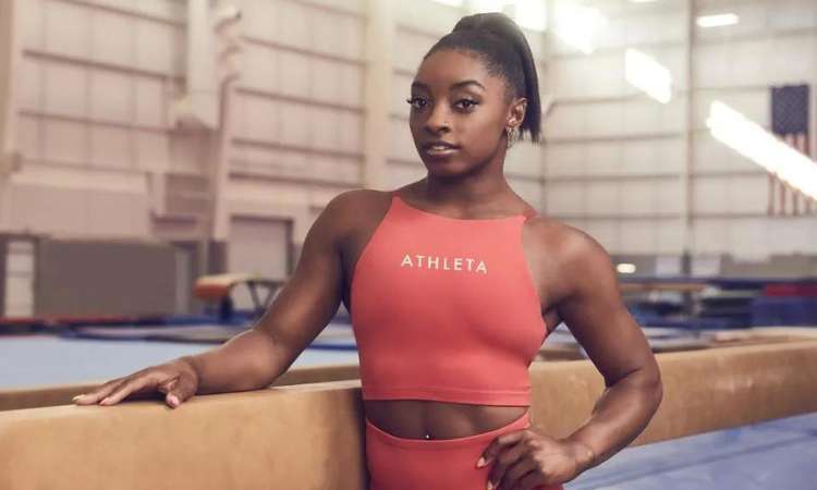 Simone Biles Age