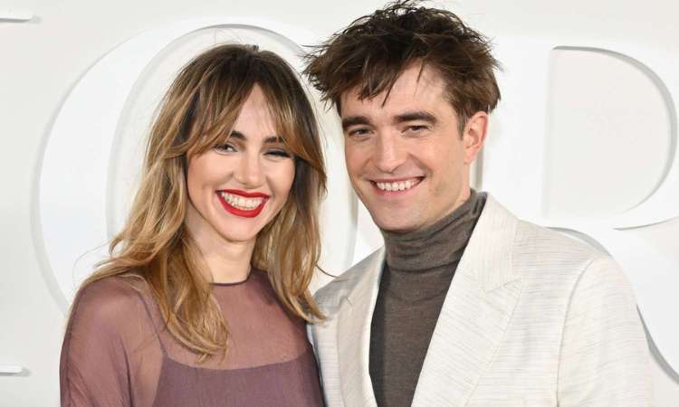 Suki Waterhouse Personal life